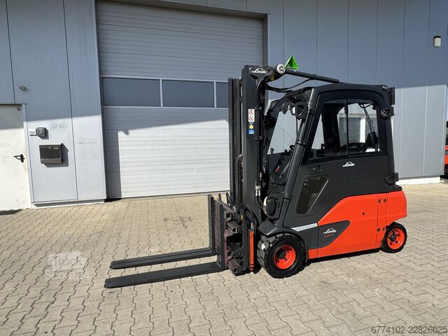 Elektrisch – 4 Räder Linde E20PL--EK--BEZ0250