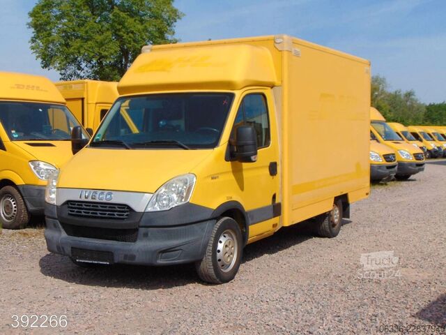 Bestelwagen IVECO Daily 35 S 11 A / P Postkoffer Regalsystem kurz