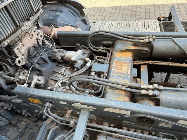 Kroklastebil MERCEDES-BENZ Arocs 2645 6x4 Abrollkipper MEILLER Blatt Luft