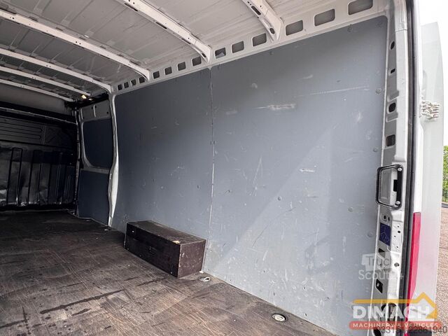 Ploščati dostavnik Iveco Daily 35S14 L4H2 - airco - radio - Euro 6 - 100...