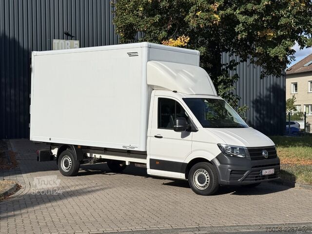 Fourgon tôlé VW CRAFTER 35 - 121 TKm - 1. Hand - EURO6