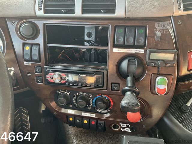 Imuajoneuvo DAF FA 75 CF 360 VDP 8m³ kolkenzuiger Just 109.822 km!