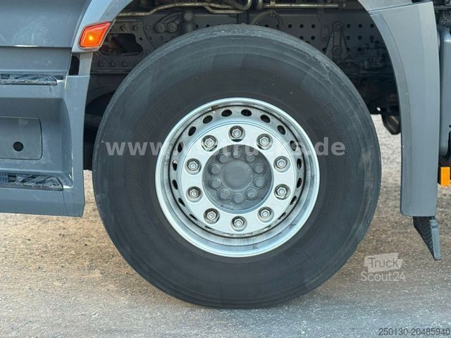 Кран-манипулятор на шасси грузовика MERCEDES-BENZ Actros 2545 MP5 6x2 Palfinger 23.001 Tec3