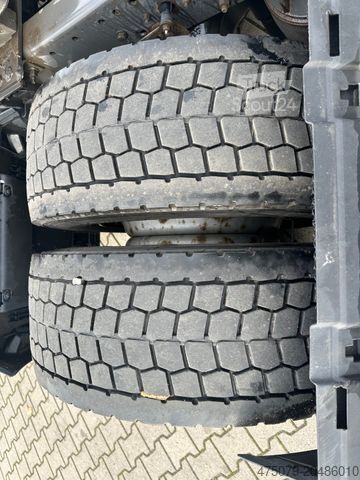 Volume trekker RENAULT T 460 / VEB / Hub Sattelplatte / Euro 6