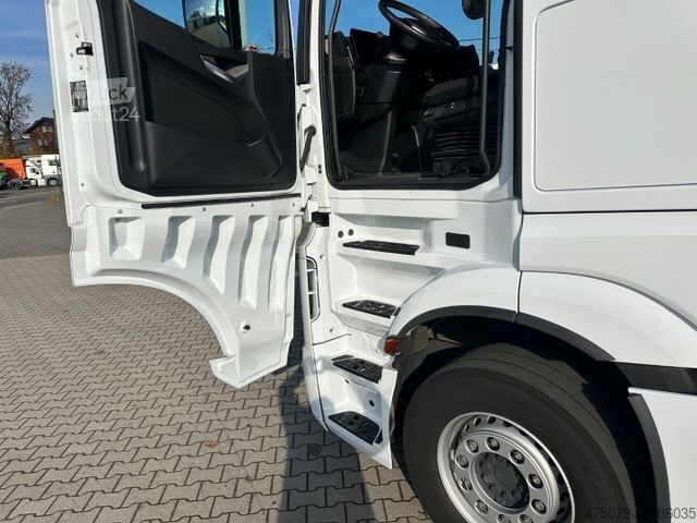 Стандартен влекач MERCEDES-BENZ Actros 1848 / Giga / Retarder **2 x Stück**