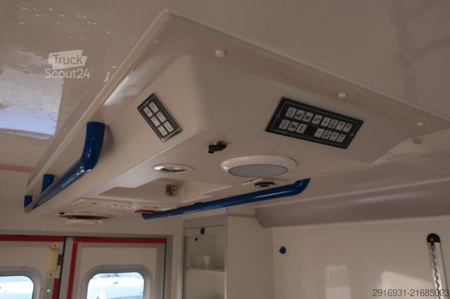 Itfaiye aracı MERCEDES-BENZ Sprinter II 316 CDI/RTW/Klima/Kamera/FN: A61