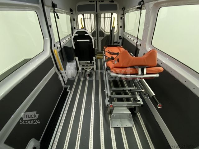 Mikroautobusas VOLKSWAGEN Crafter 35 Rollstuhl-Lift *LIEGE/TRAGESTUHL* KAM