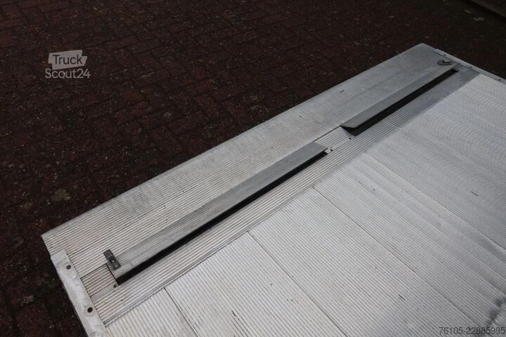 Koffer Mercedes-Benz Atego 1218 Bakwagen + Laadklep DHollandia 1500kg