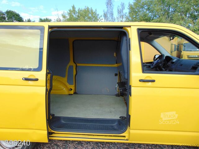 Dobozos furgon VW T5 TRANSPORTER 2.0 TDI 3Sitzer -2x Schiebetür-