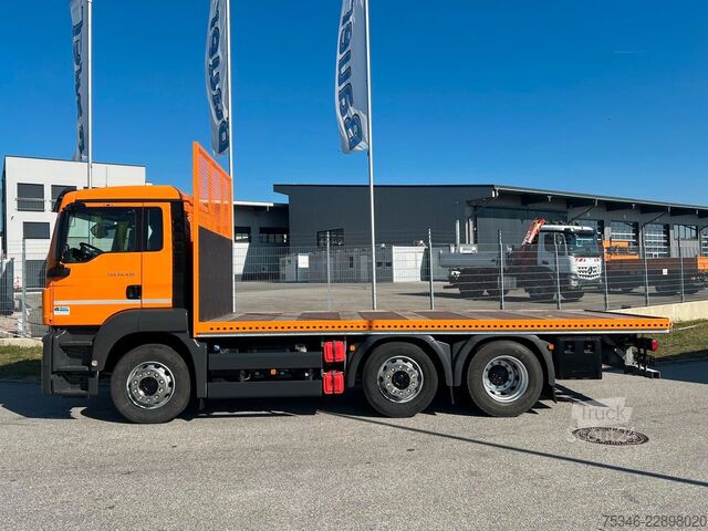 Erikoiskäyttöinen kuorma-auto MAN TGS 26.430/Pritsche6,10m/Lenkachse/ADR/NL16,4 to