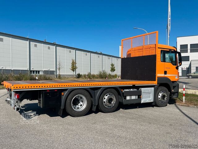 Kamion sa ravnom platformom MAN TGS 26.430/Pritsche6,10m/Lenkachse/ADR/NL16,4 to