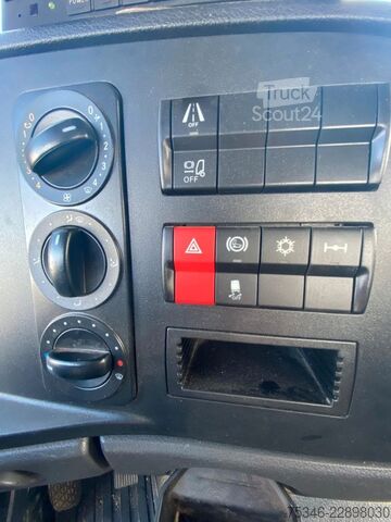 Dreiseitenkipper LKW MERCEDES-BENZ 1224 Meiller Kipper/2 x AHK/NL 5,7 to/Nur 11 tkm