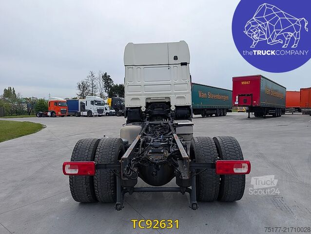 الهيكل مع كابينة السائق DAF XF 450