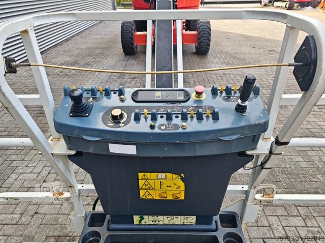 Teleskopiskā platforma JLG 660 SJ Topcondition!