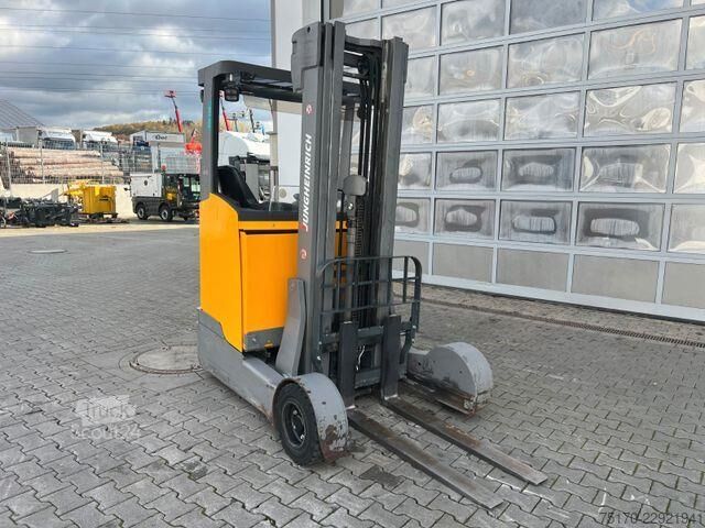 Reachtruck Jungheinrich ETV C16 / Triplex 5.72m / SS / nur 3.228h / 2016