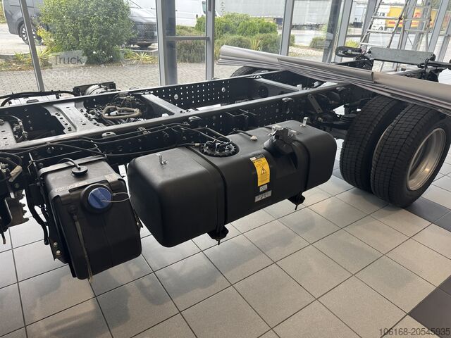 Chassis til lastbiler Fuso Canter 9C18 Fahrgestell Neu GSR2