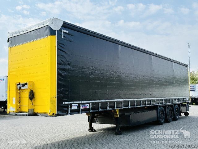 Открытый полуприцеп с тентом Schmitz Cargobull Curtainsider Standard Getränke