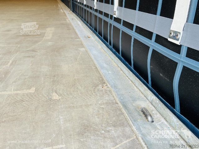 Открытый полуприцеп с тентом Schmitz Cargobull Curtainsider Standard Getränke