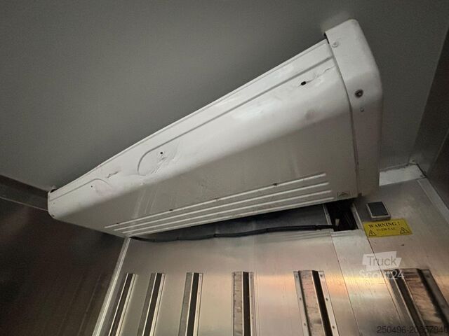 Soğutmalı/donduruculu taşıma Mercedes-Benz Actros 2848 6x2*4 MITSUBISHI TU1250 MT / BOX L=...