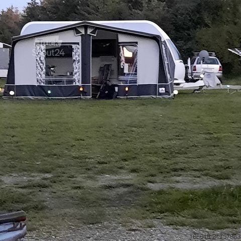 Lakókocsi HOBBY De Luxe Edition 460 LU, Rangierhilfe, Vorzelt