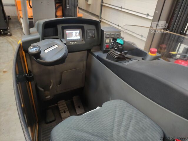 Carretillas retráctiles Jungheinrich ETV 216