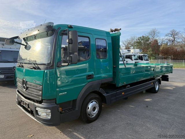 Fourgon pick-up MERCEDES-BENZ ATEGO 823 L DOKA 6-Sitzer Pritsche 6,2 m*2 X AHK