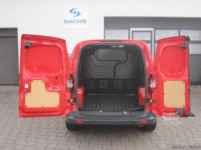 κλειστό βαν Ford Courier Limited Navi Kamera 2xSchiebetür