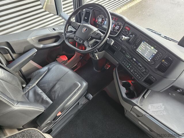 Standaard-SZM Scania S660 V8 6x2 BOOGIE / RETARDER / FULL AIR / 2 TANKS