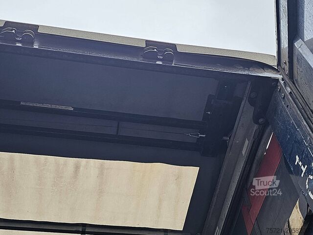 Розсувні тенти KRONE N/A