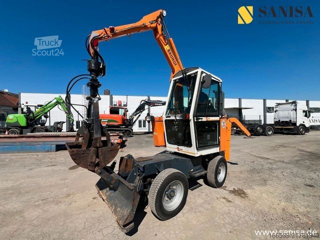 Minikoparka  BOKI 4551/Kiefer/Friedhofsbagger/4x4