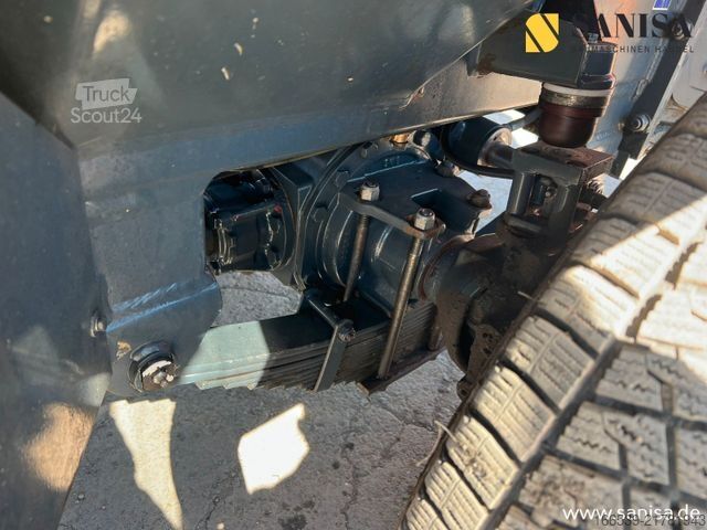 Minikoparka  BOKI 4551/Kiefer/Friedhofsbagger/4x4