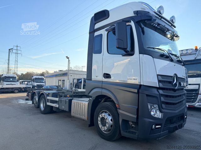Wechselfahrgestell LKW MERCEDES-BENZ Actros2540/6x2/92TKM/Fahrschule/(kein2542-2545)