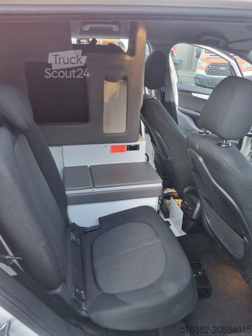 Rettungswagen BMW Xdrive Notarzt NEF Notarzteinsatzfahrzeu