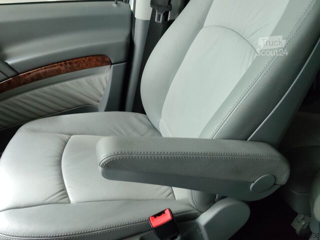 حافلة صغيرة Mercedes-Benz Viano Fun