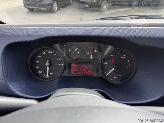 Furgone centinato IVECO Daily 70c18 Pritsche+Plane LBW Klima Automatik