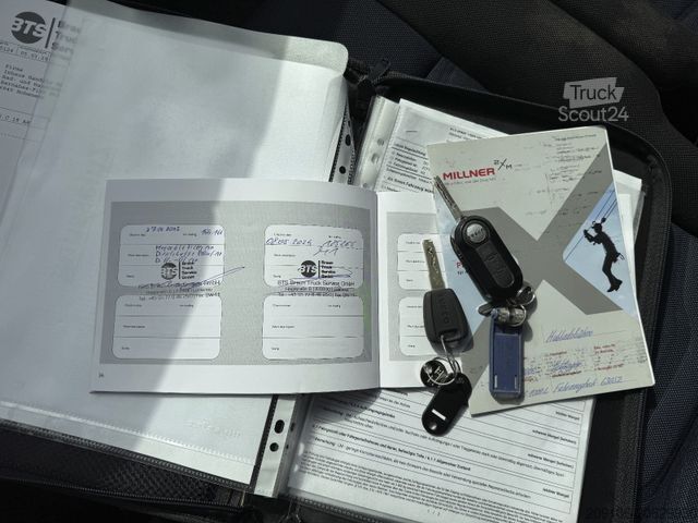 Furgone centinato IVECO Daily 70c18 Pritsche+Plane LBW Klima Automatik