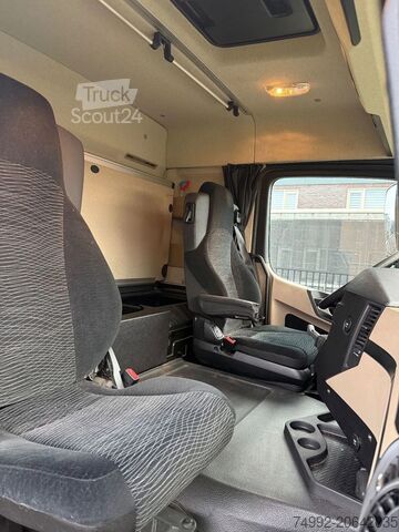 Volume SCM Mercedes-Benz Actros 1832 LL actros chassy nr 195756