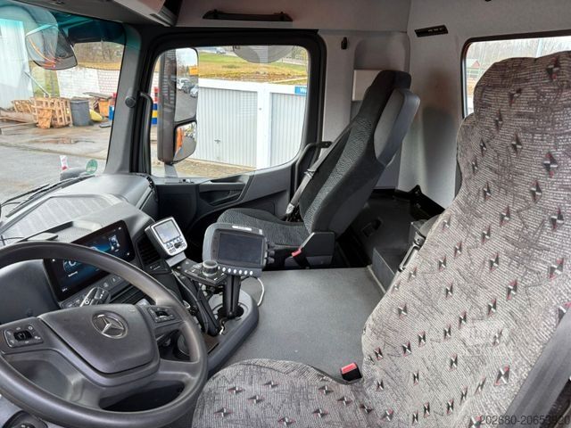 Savitvežis MERCEDES-BENZ Arocs 2036 4x4 Winterdienst, Pflug, Streuer, MP5