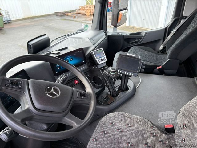 Savitvežis MERCEDES-BENZ Arocs 2036 4x4 Winterdienst, Pflug, Streuer, MP5