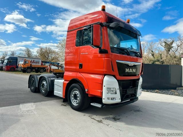 Стандартний тягач MAN TGX 26.440 6x2 EURO 6 Retarder