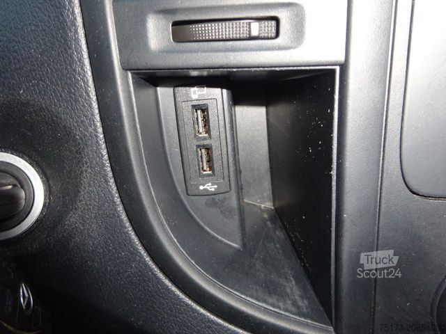 Panelvan MERCEDES-BENZ Vito Kasten 116 CDI RWD lang Navi Kamera SHZ