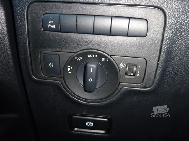 Panelvan MERCEDES-BENZ Vito Kasten 116 CDI RWD lang Navi Kamera SHZ