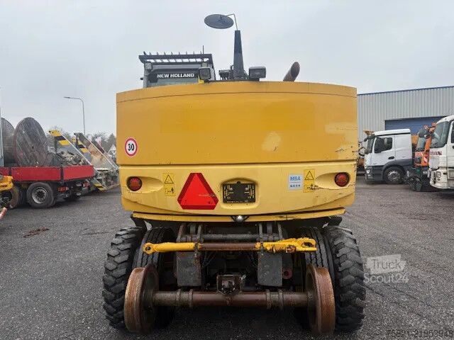 Maskiner för vägbyggen New Holland WE 150 RR