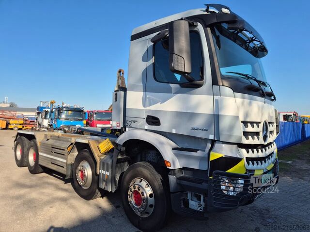 Haakarmsysteem Mercedes-Benz Arocs 3245 L