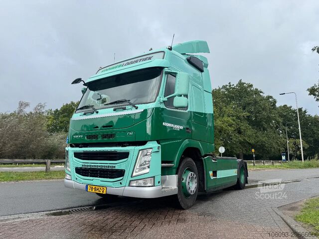 Standaard-SZM Volvo FM 420 Globetrotter