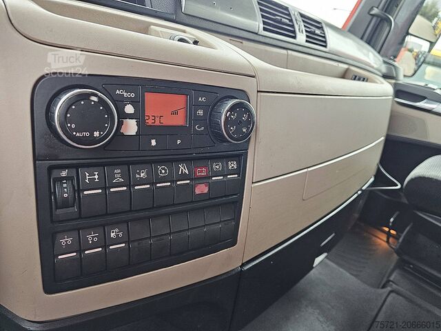 Standard-SZM M.A.N. 18.500 TGX XLX SKIRTS RETARDER