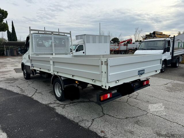 Fiksuota platforma 4x2 Iveco DAILY 35-160