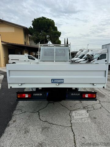 Fiksuota platforma 4x2 Iveco DAILY 35-160