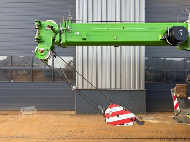 Mobilný žeriav Sennebogen 613E