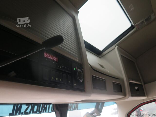 Tracteur standard Volvo FH 460